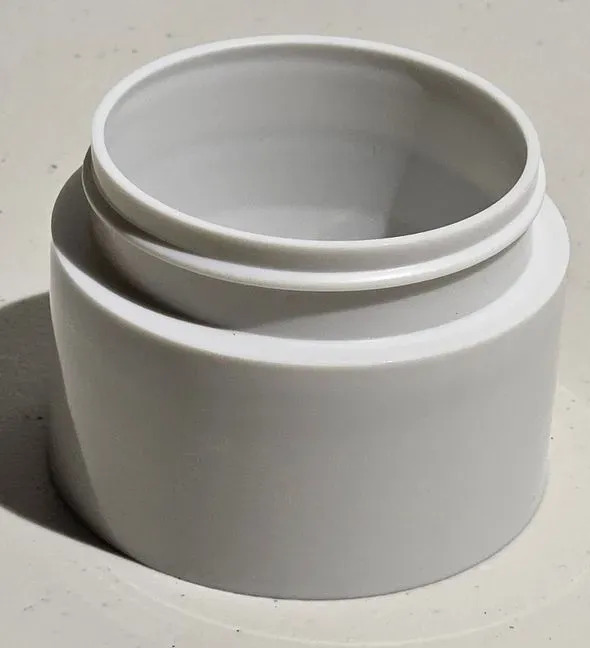 White 3 oz plastic Jar