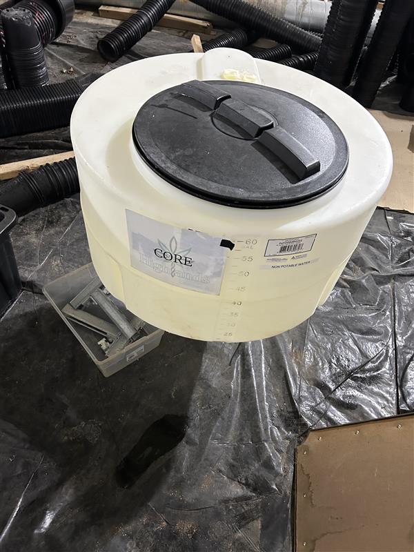 Ace Roto-Mold 60 Gal White Full Drains